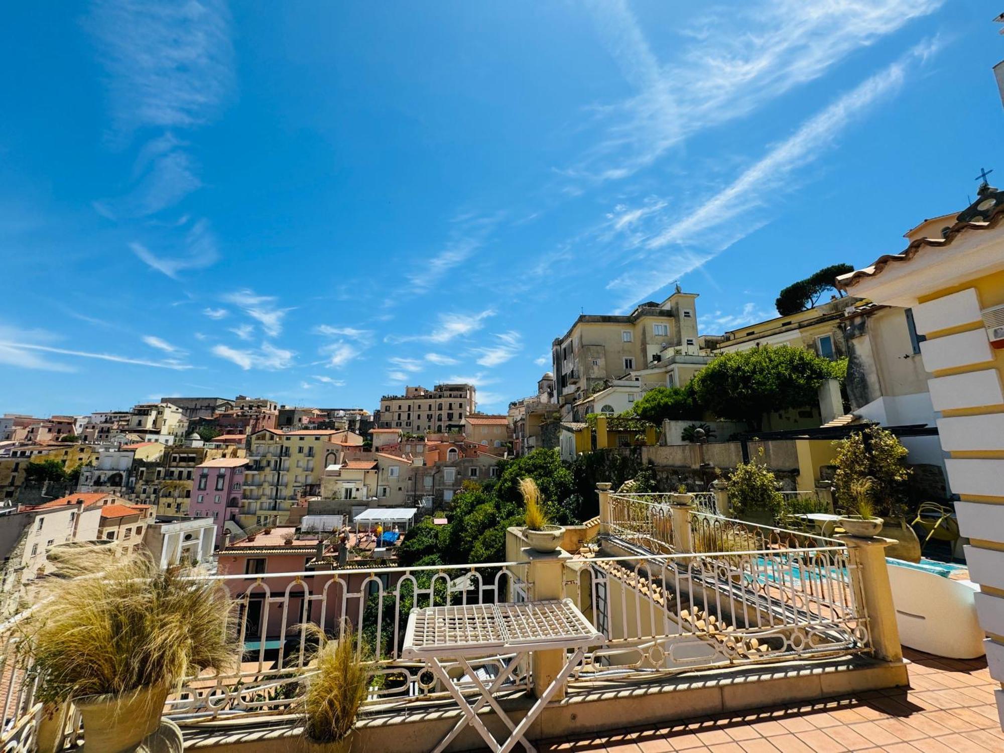 La Gaetana Bed & Breakfast Exterior photo